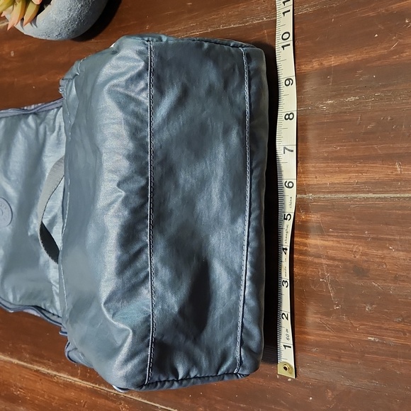 Kipling Kichirou Metallic Lunch Bag - Picture 6 of 6